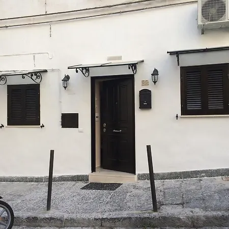 Apartment Sannazzaro Flat *