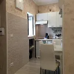 Sannazzaro Flat Lägenhet Neapel