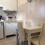 Apartment Sannazzaro Flat