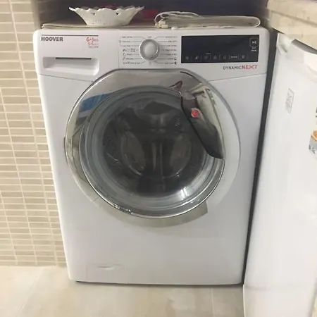 Sannazzaro Flat Appartement Napels
